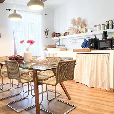 Comecasa 2 Bedrooms With Garden House Tatil Evi